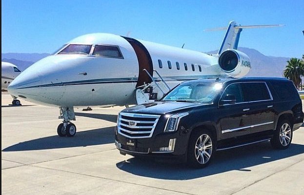 black-suv